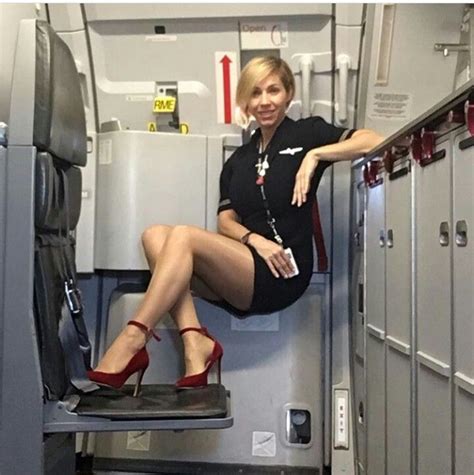 Pin By Alina On Stewardesses Sexy Flight Attendant Sexy