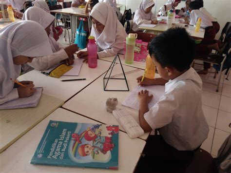 Kelas 2 Sd Juara Bandung Belajar Mengukur Panjang Benda Sd Juara Bandung