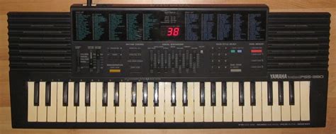 Yamaha Pss 380 The Yamaha Pss 380 Is A Home Mini Synthesiz Flickr