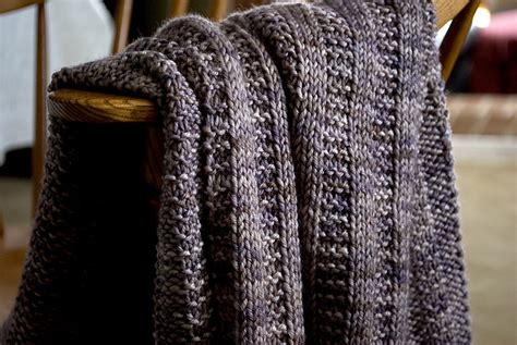 The free baby patterns listed below are knitted and crocheted. 15 FREE baby blanket knitting patterns