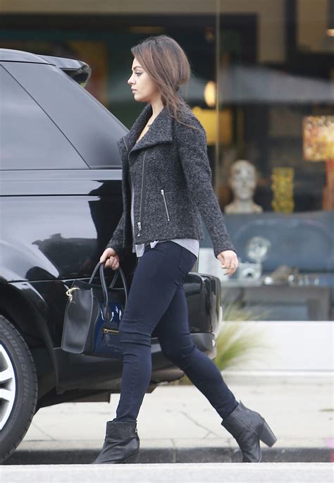 Mila Kunis Street Style In Jeans At The Supermarket In Los Angeles