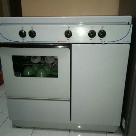 Jika bosan dengan makanan microwave dengan pinggiran yang hangus dan. Oven Guna Dapur Gas | Desainrumahid.com