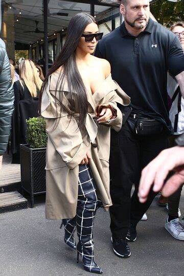 Kim Kardashian Napadnięta W Paryżu Wprost