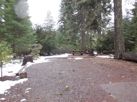 Site 04 Fish Lake Campground Rogue River