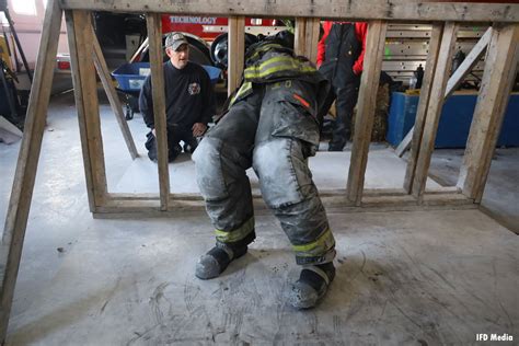 Mayday Firefighter Down Fire Engineering Firefighter Training And