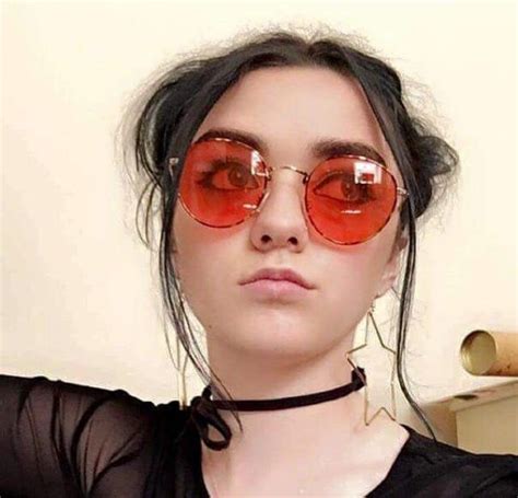 17 Reasons Why Everyone Should Follow Maisie Williams On Instagram