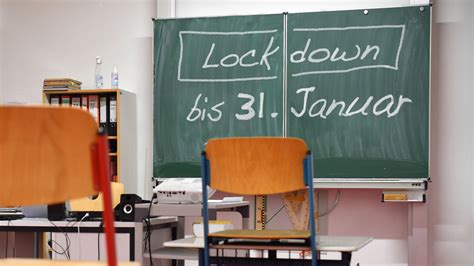 Die maßnahmen betreffen unter anderem die schulen und die zeit rund um weihnachten. Neue Corona-Regeln in Bayern: Das gilt ab Montag | BR24
