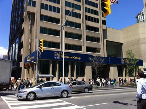 Rbc Royal Bank Banks And Credit Unions 2 Bloor St E Toronto On