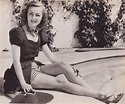 15 Glamorous Pin-ups of Anne Shirley From Between the Late 1930s and ...