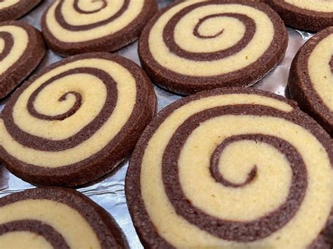 Chocolate Vanilla Swirl Cookies 3 4 Large Etsy