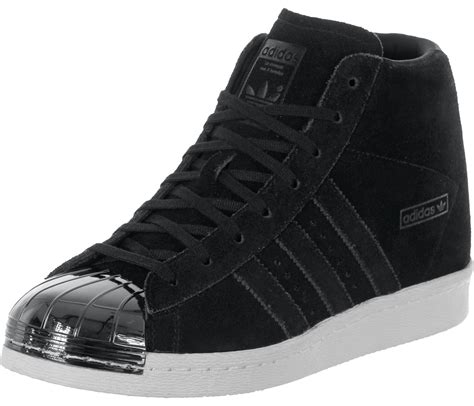 Pcbn is the second hardest material in the world, and cbn related high precision cutting tools are introduced to industry, achieved high productivity and cost reductions. adidas Superstar Up Metal Toe W Schuhe schwarz