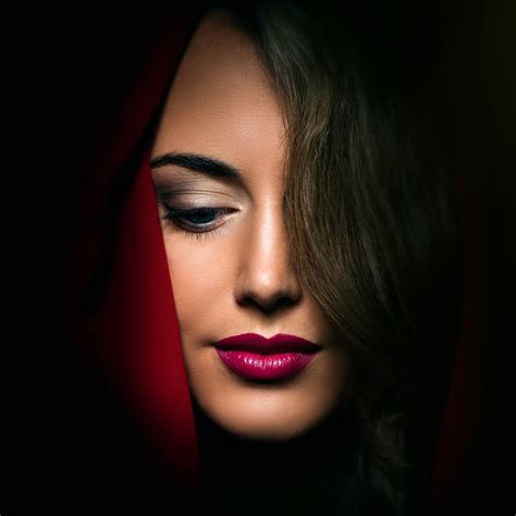 Fond Décran Visage Femmes Maquette Portrait Rouge Maquillage Cheveux Noirs Mode