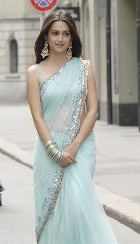 She Is Beautiful The Beautiful Indian Beauty Kriti Kharbanda