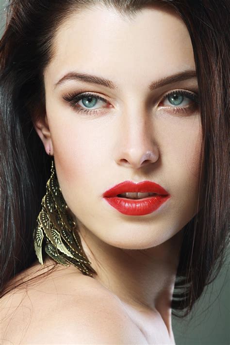 Glamour Red Lips By Olena Zaskochenko On Px Glamourmodel Beauty Eyes Red Lipstick Looks