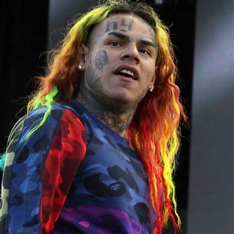 Tekashi 6ix9ine Exclusive Interviews Pictures And More Entertainment