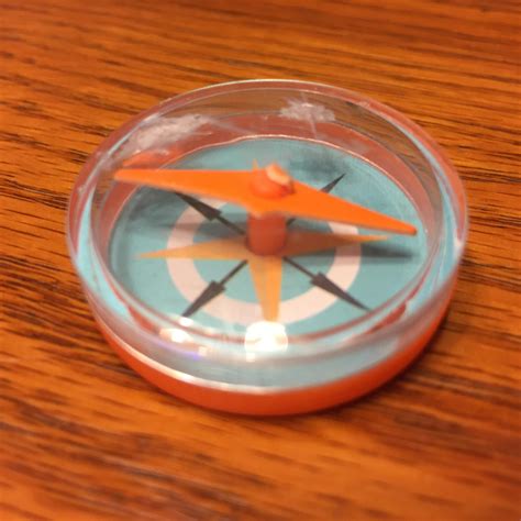 A Plastic Compass Rcrappydesign