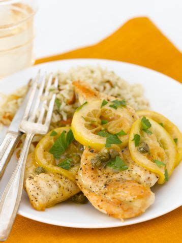 Sprinkle onions over top and around pork. Slow Cooker Lemon Chicken | Recipe | Slow cooker lemon ...