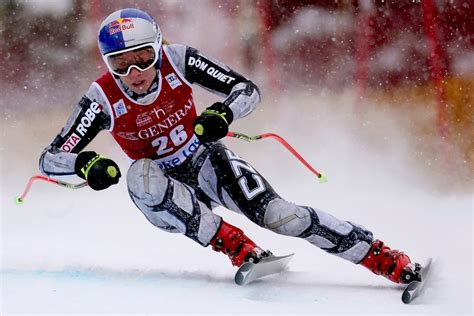 Ester ledecka's gold medal was surprising not only because she'd never won a world cup race, or because she beat medal favorites. Ski alpin: Ledecka remporte la descente à Lake Louise