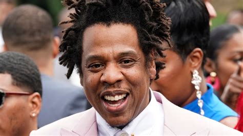 Jay Z Deletes Instagram After Only One Day On The Social Media App