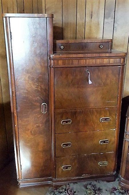 Alicea 6 drawer 41.75'' w chest. Circa 1935-1945 dark wood bedroom furniture incl dresser ...