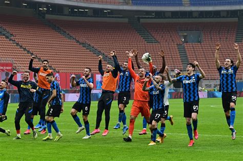 Ver más ideas sobre inter de milán, milán, olympique marsella. Inter claim 3-0 win in Milan derby to extend Serie A lead ...