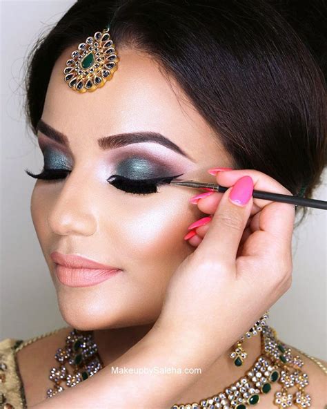 Indian Bridal Wedding Makeup Step By Step Tutorial 2019 With Pictures Best Bridal Makeup
