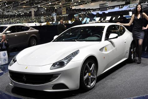 Ferrari Ff Photos And Specs Photo Ferrari Ff Specification And 27