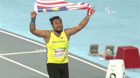 Mohamad ridzuan mohamad puzi kmn (27 eylül 1987 doğumlu) bir paralimpik atlet itibaren malezya kim yarışır t36 sınıflandırması sprint (koşuyor) ve uzun atlama etkinlikleri.1 mohamad ridzuan, malezya'yı 2016 yaz paralimpik oyunları rio de janeiro'da 100 metre yarışmasında altın madalya. Malaysia to award RM1 million cash reward to Paralympic ...