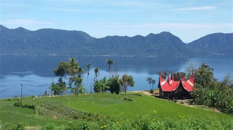 Create your own bukittinggi travel guide! PERCUTIAN MEDAN, LAKE TOBA DAN BUKIT TINGGI, PADANG ...