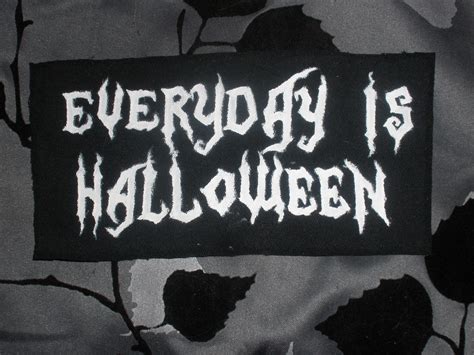 DIY: Everyday Is Halloween Patch