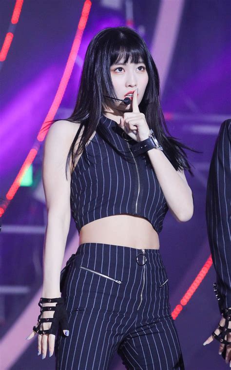 Momo Pics 🍑 On Twitter Momo Momo Stage Outfits Idols Outfits