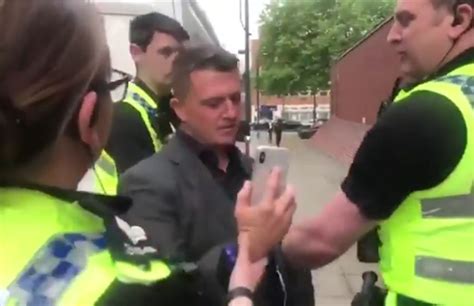 Uk Judge Orders News Blackout Following Arrest Of Tommy Robinson For Reporting On Sex Grooming