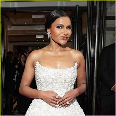 Mindy Kaling Opens Up About Being A Single Parent Friendship With Bj