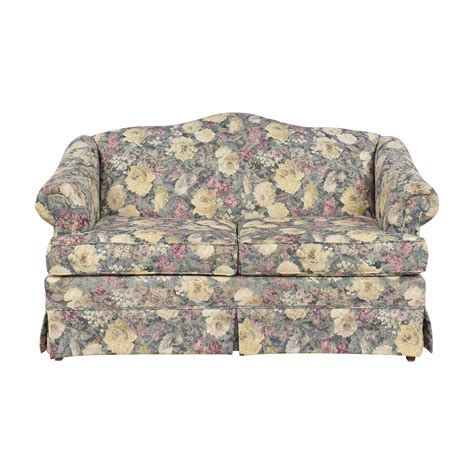67 Off Broyhill Furniture Broyhill Furniture Floral Two Seat Sofa