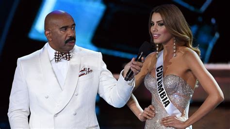 Steve Harvey Fights Back Tears While Apologizing To Miss Colombia Abc News