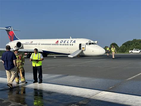 Delta Flight Lands Without Nose Gear At Charlotte Douglas