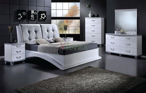Platform Bedroom Furniture Set With Leather Headboard 145 Xiorex