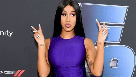 Cardi B Hits Back At Accusations Of Queerbaiting Says ‘i Dont Like