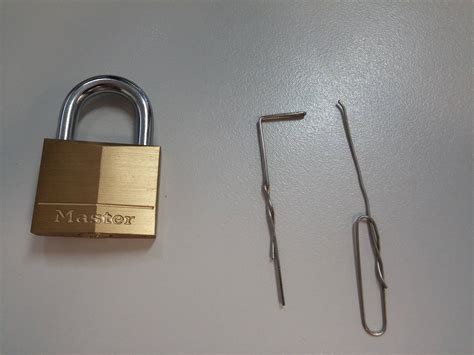 Push the rest of the pin to the left, bending the end of the pin slightly. How to pick a master lock with a paperclip MISHKANET.COM