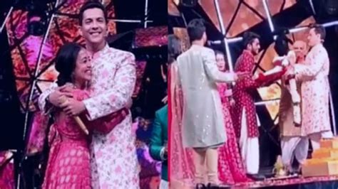 Aditya Narayan और Neha Kakkar क हई Wedding तज स Viral ह रह Video YouTube