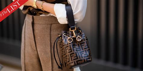 7 Fall Bag Trends That Are About To Take Over | Bag trends, Fall handbag trends, Trending handbag