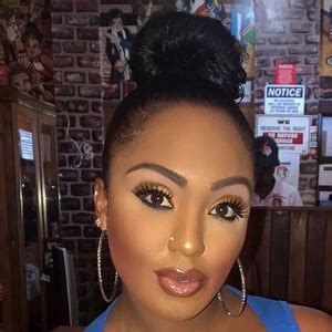 Layton Benton Age Family Bio Famous Birthdays