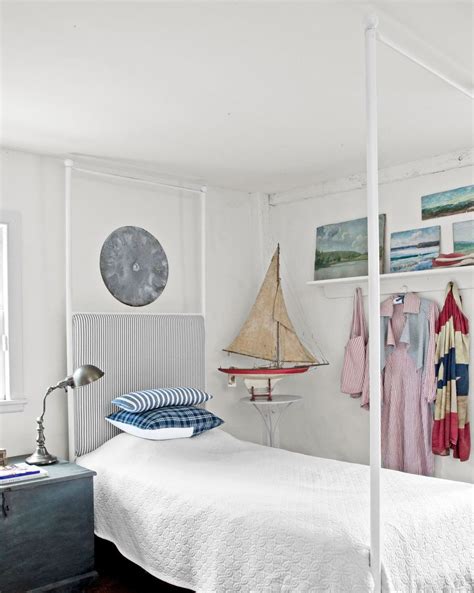 20 Beach Style Bedroom Design Ideas For A Relaxed And Breezy Vibe