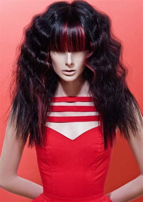 Black And Red Bangs With Crimpswaves Hairmachine On Instagram Red