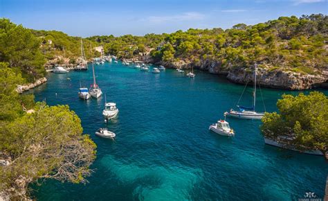 C/ rita levi s/n (parc bit, edificio atb) palma, mallorca (illes if someone mentions balearic islands we instantly picture a typical scene we would all like to be in. The quiet climate revolution taking place in Spain's ...