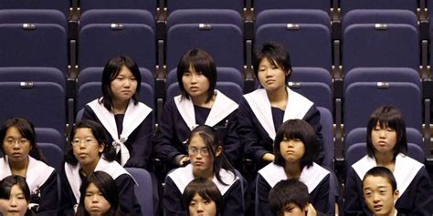 13 Ways Japanese Schools Are Different From American Ones Business