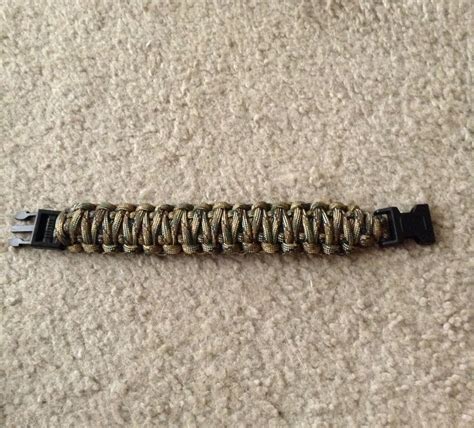Maybe you would like to learn more about one of these? How to Make a Paracord King Cobra Braid | Cobra weave paracord, Cobra weave, Paracord weaves