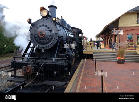 Antique Steam Locomotive At New Hope Railroad Heritage Stationnew Hope