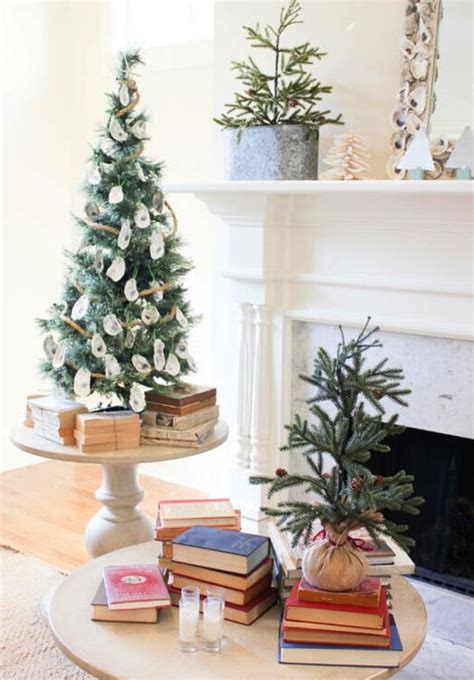 10 Best Small Christmas Tree Ideas To Welcome Holiday