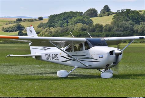 Cessna 172s Skyhawk Sp Rk Air Aviation Photo 4582091